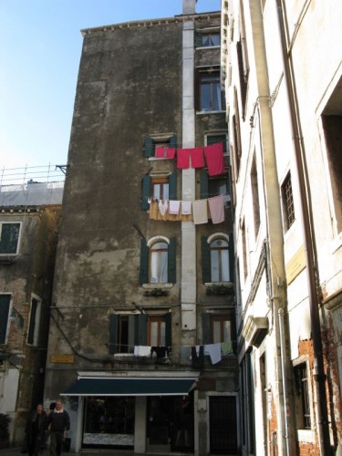 Venice laundry