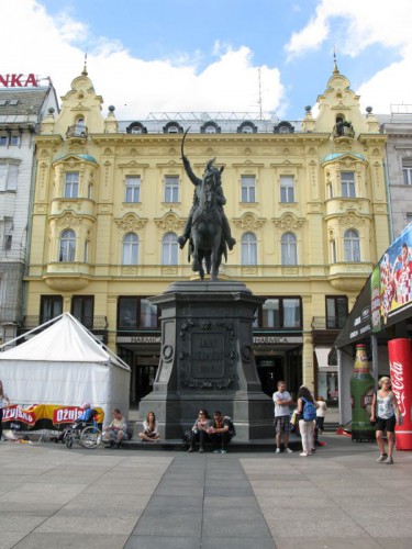 Zagreb_equestrian state